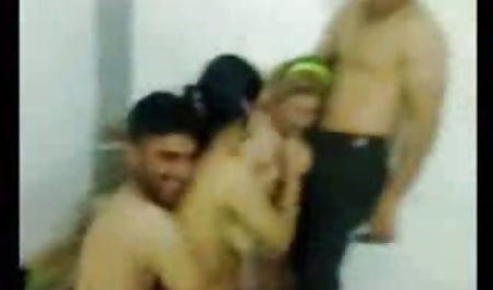 Brunette kurus Amara Romani akan bercinta video bokep artis indo xxx dengan seorang pria di tato