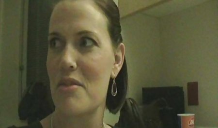 Jalang seksi Harper ingin ayam xhamster indonesia xxx hitam