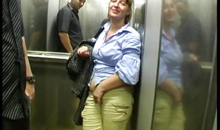 Dua pria dewasa membanjiri wanita jalang itu dengan cum mereka sex indo xx