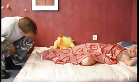 Ayah tiri menyirami putri yupron indonesia tirinya dengan sperma