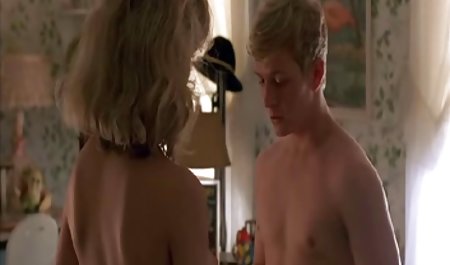 Bung bercinta seorang gadis salju muda untuk Natal bokep indo crot dalam