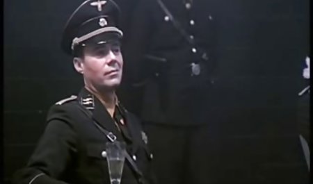 Dua gadis xxx sek indonesia muda bernafsu mengatur gangbang anal dengan hitam dan putih