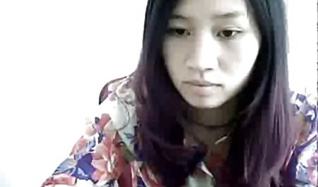 Bintang porno video bokep indonesia jadul Brunette menunjukkan keahliannya dalam berhubungan seks