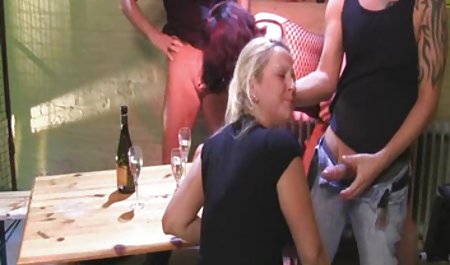 Brunette seksi video sex polwan indonesia bergairah mencintai penetrasi ganda dan banyak cum