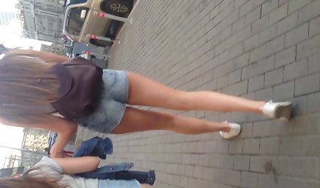 Dua pria berjongkok di telinga wanita jalang indo porn full hd dan menawarkan untuk membintangi film porno