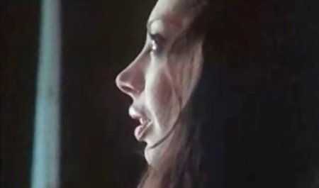 Brunette kurus waptrick video xxx indo dengan penis di dalam vulva