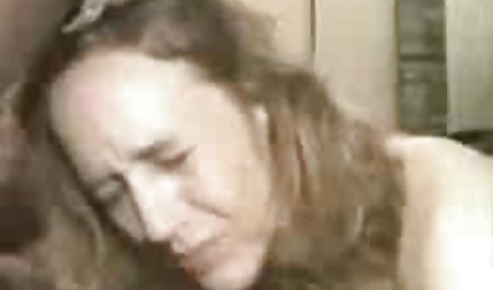 Gotchi muda menghisap kontol di xxx indonesia jadul tempat kosong