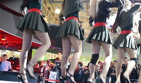 Petite, pantat indo jilbab porn besar berambut pirang meniduri anal sempit dengan dildo hitam