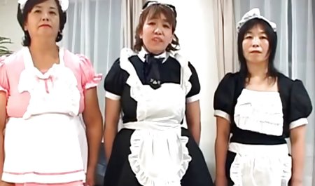 Pirang bokep indo blog seksi merokok di sebuah pesta dan bercinta dengan seorang pria kulit hitam