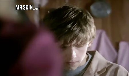 Menawan bokep indo malam pertama Britney dalam sebuah video pembunuh dengan dua lelaki yang menarik keluar sisa-sisa pakaian darinya, mulai menggedor celah ketat, membuat mereka berteriak dari ketinggian