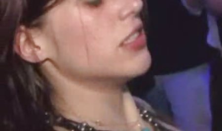 Guru bokep indo mulus cantik Busty, Dylan Ryder, mengizinkan kebebasan siswa