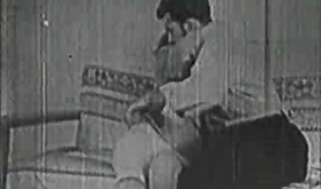 Cewek berdada muda menggoda kakek tua dan bercinta indo oorn