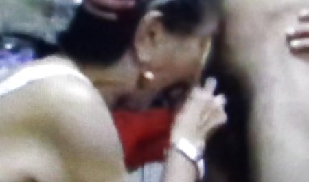 Seks xxx indo mobi aneh Adriana Chechnik dengan seorang kekasih