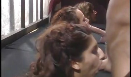 Brunette dari Moskow akan bercinta anal dan vagina bokep indo tante gendut dengan laki-laki panas