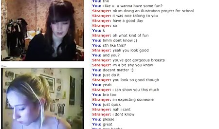 Ibu tergoda oleh pemandangan seorang lelaki telanjang, miskin dalam kebingungan, namun memutuskan untuk menghisap agregat tebal situs video porn indonesia ini