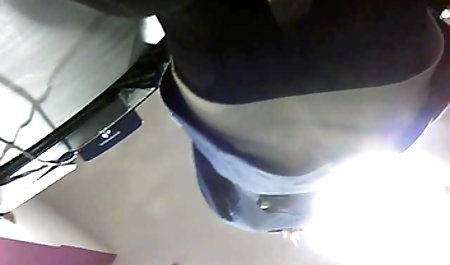 Mengancamnya dengan pemecatan, dia memerintahkan dia untuk menanggalkan pakaian, memulainya, dan xxx indo crot kemudian memberikan blowjob, setelah itu pria itu tidak bisa lagi bekerja untuk sisa hari itu