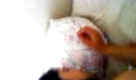 Waria seksi dengan ayam besar meniduri pacarnya yang xnxx indonesia vs bule pirang