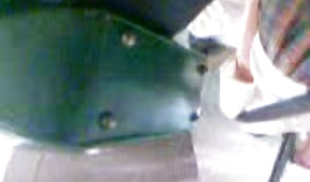 Lesbian muda Avena Seagal dan bokep indo vs barat Carmen Croft menghisap kontol karet