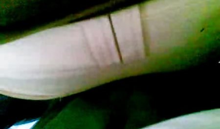 Pria muda itu berhubungan seks indo vs bule sex dengan wanita pengap