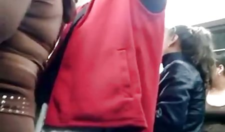 Brunette bokep indo full durasi gemuk mengisap ayam panjang psikolog dan menidurinya