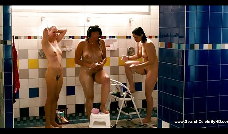 Brunette muda yang cantik artis indonesia sex mengambil bagian dalam gangbang untuk pertama kalinya