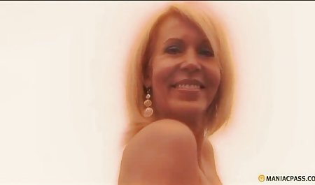 Sexy Leia Sucks indo anal xxx A Big Black Dick