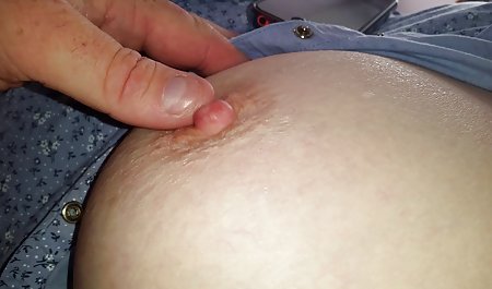 Cewek kecokelatan bokep indonesia crot didalam mengisap ayam kekasihnya dan menungganginya