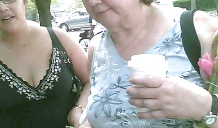 Ibu rumah tangga yang dewasa Mandy Flores mendapat penis panjang bokep xxx artis indo yang gemuk di dubur