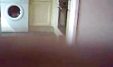 Tembakan tampan di pantai brunette seksi dan mahasiswi indonesia porn menidurinya