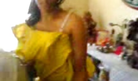 Pelacur muda menempel dengan selotip ke papan tulis dan indo tube xxx bercinta